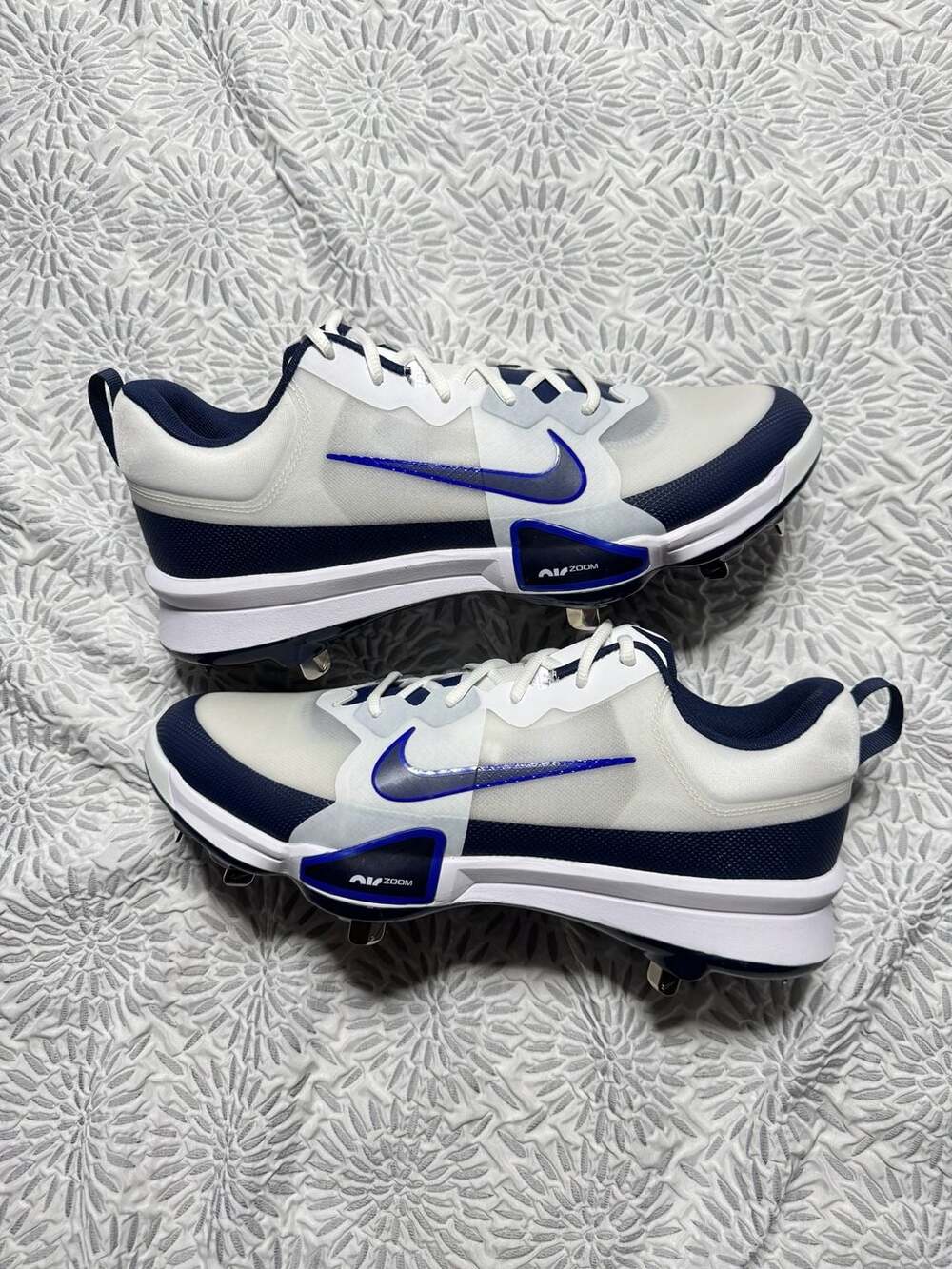 Nike Force Zoom Trout 9 Pro Metal Baseball Cleats White Navy FB2907-103 12.5M